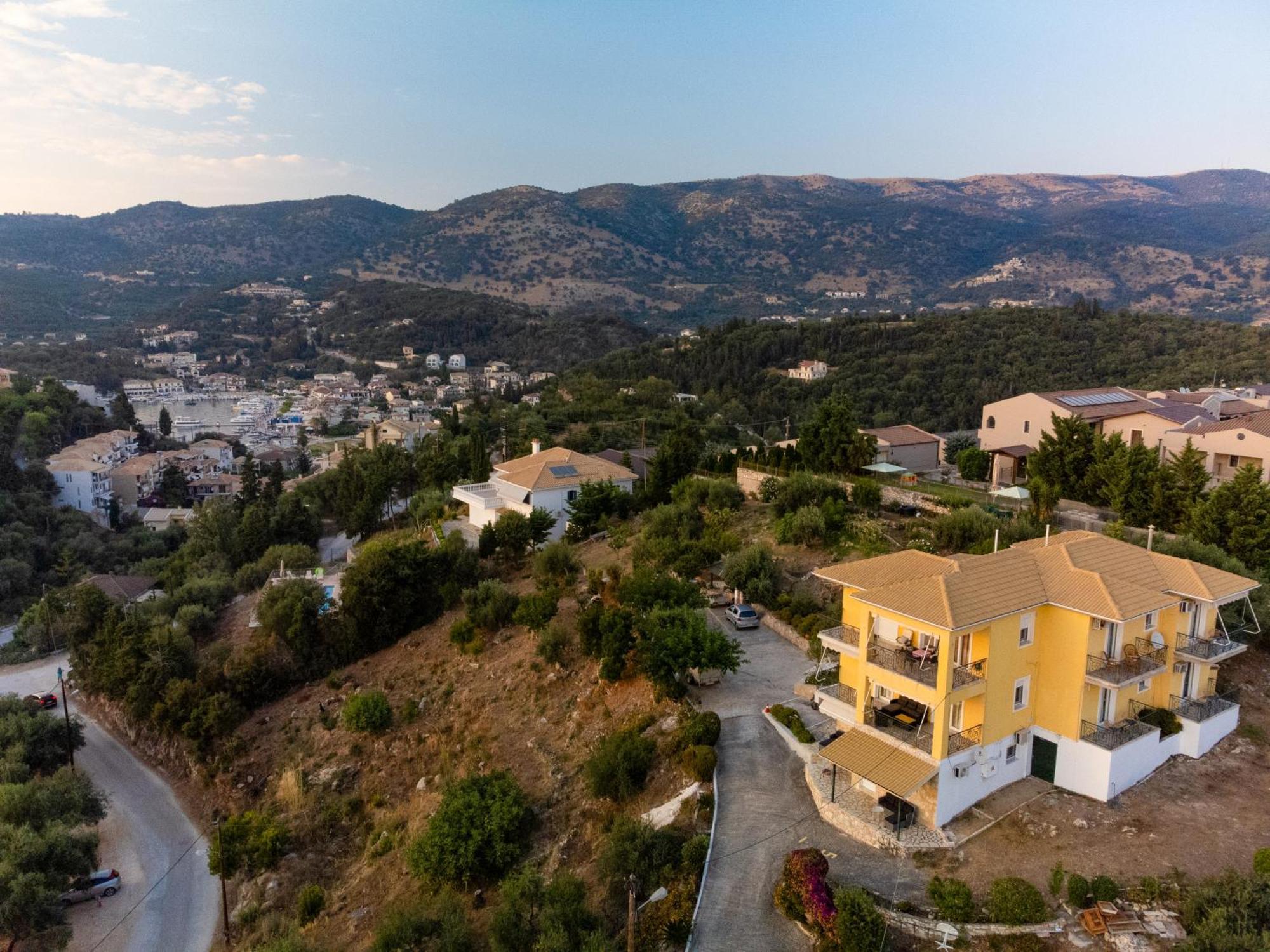 K&J Villas Sívota Esterno foto