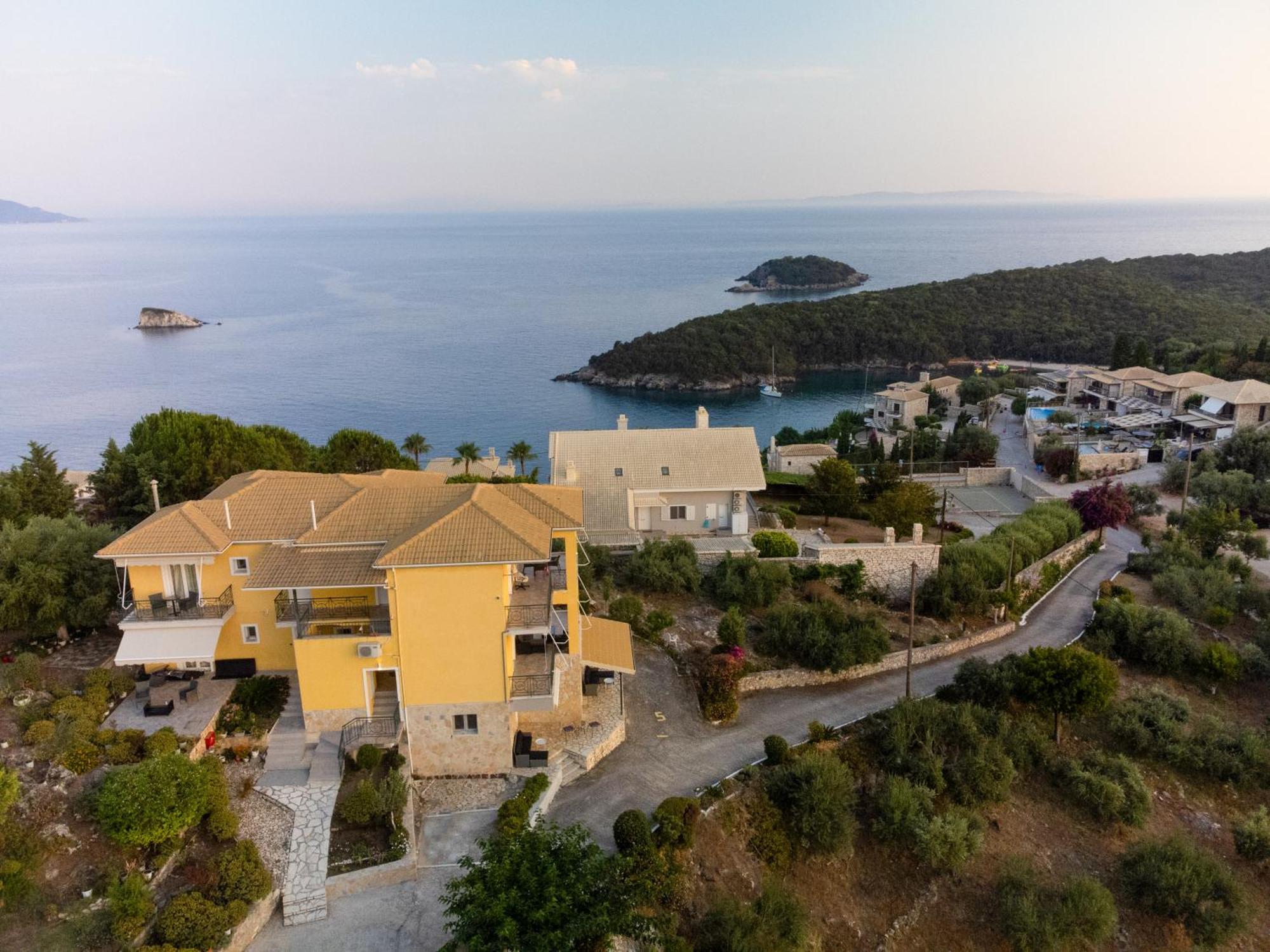 K&J Villas Sívota Esterno foto