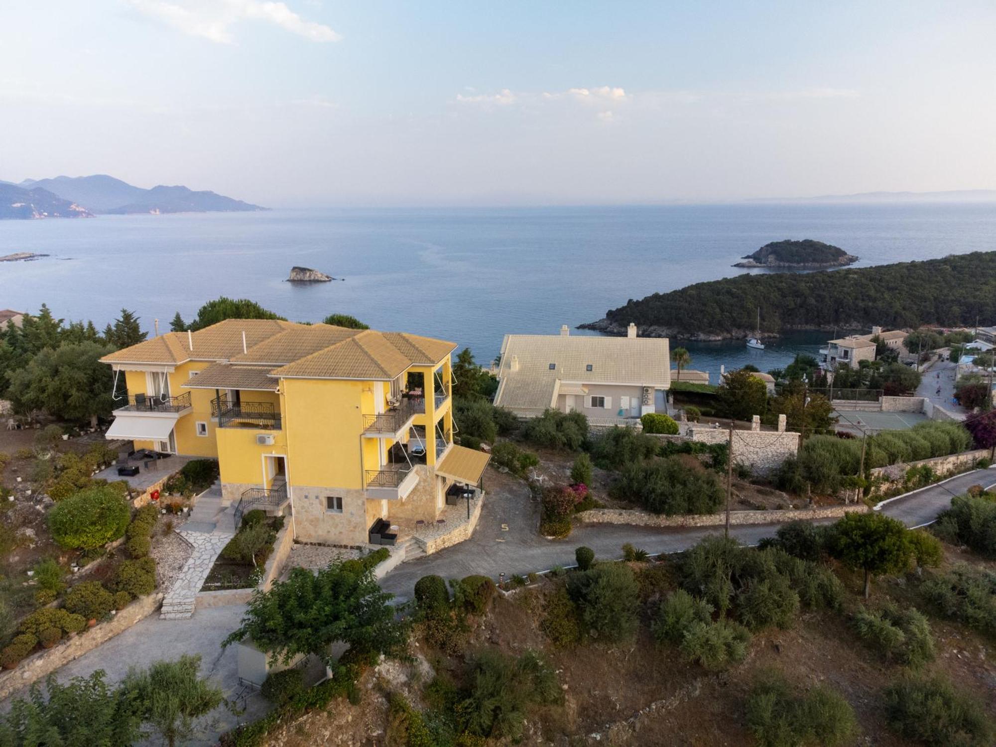 K&J Villas Sívota Esterno foto